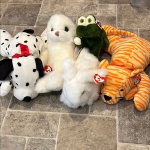 Lot of vintage Ty beanie babies.